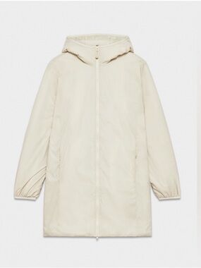 Aritzia TNAction Pillow Puff Light Jacket